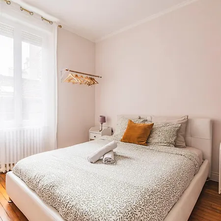 Spacieux Coeur De * Ρενς