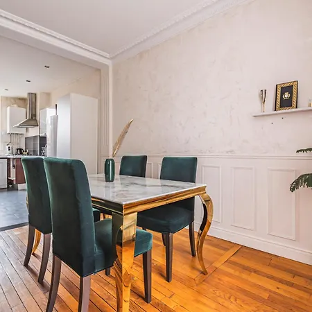 Apartment Spacieux Coeur De Reims